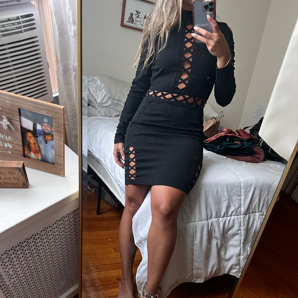 Black night out dress